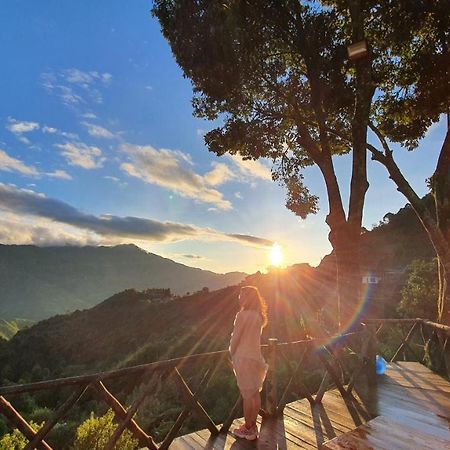 Lu Homestay Ta Xua Bac Yen Esterno foto